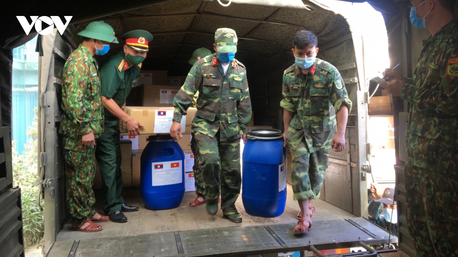 Vietnam lends a helping hand to Laos’ COVID-19 fight